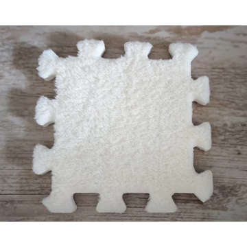 Fehér színű pixel puzzleszőnyeg darab (15 x 15 cm)