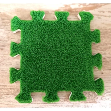 Sötétzöld színű pixel puzzleszőnyeg darab (15 x 15 cm)