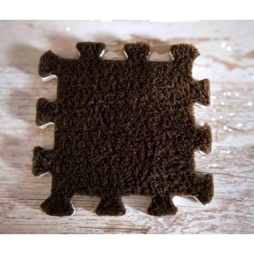 Sötétbarna színű pixel puzzleszőnyeg darab (15 x 15 cm)
